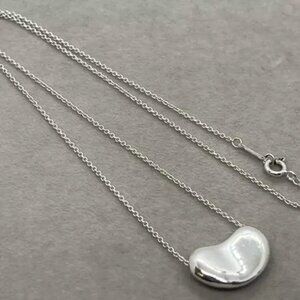Tiffany & Co. Elsa Peretti Bean Pendant